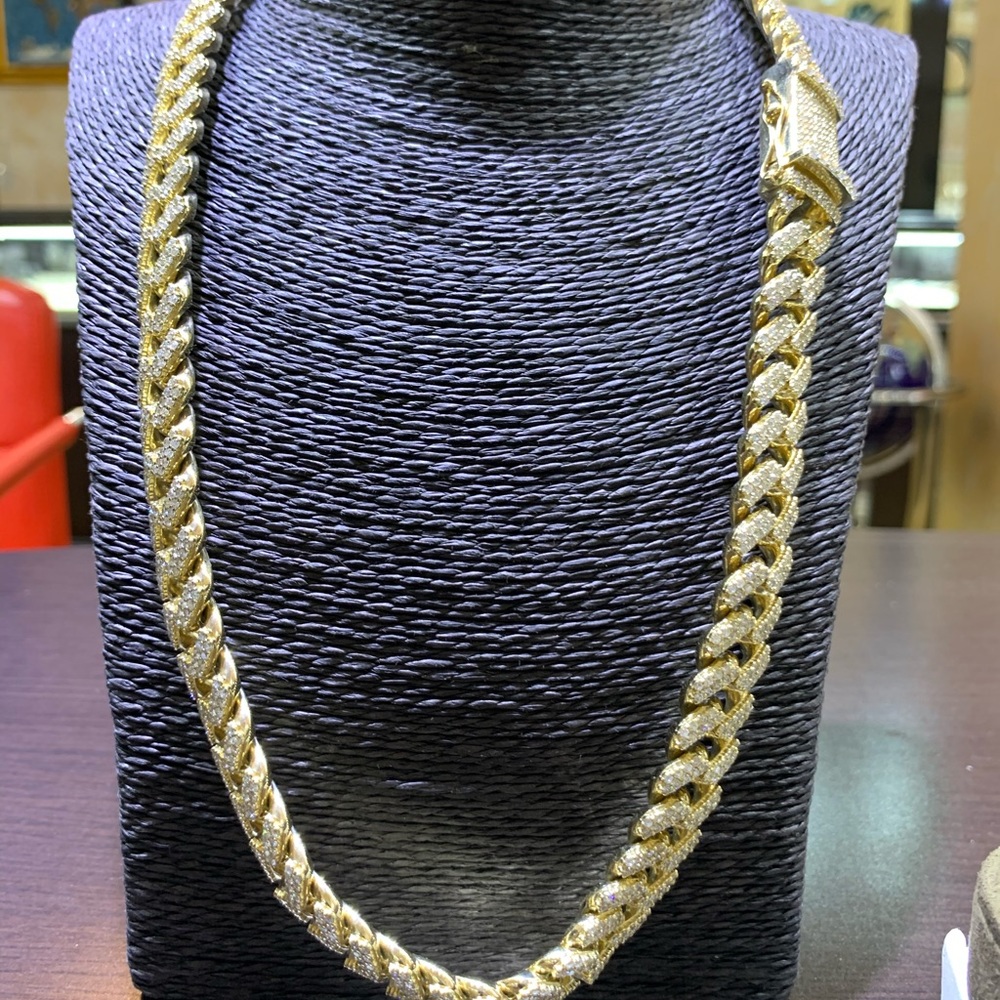 Solid Gold 10k (300g) &32.4ctw Diamond Cuban chain